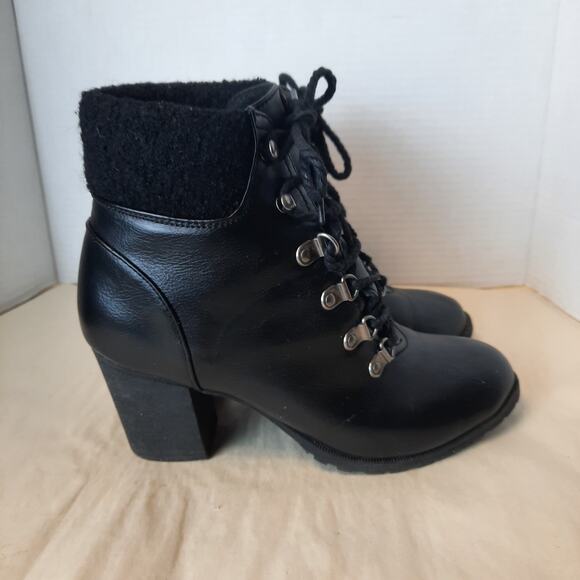 Bamboo Rattle Womens Faux Leather Lace Up Heels Ankle‎ Boots Size 9 Black - Picture 6 of 9